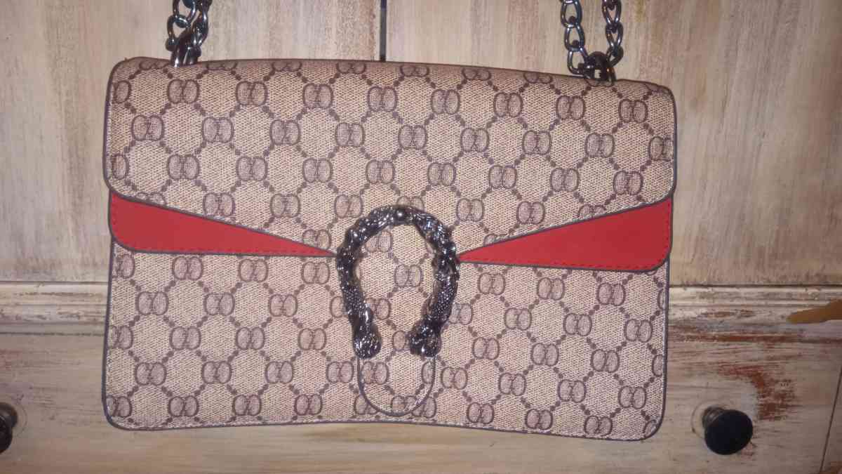 Gucci Dionysus Shoulder Crossbody Bag - Carbondale, Illinois - FleaMarketBay