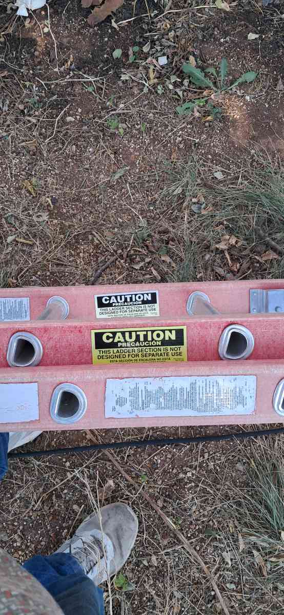 32 foot werner extention ladder - Crowley, Texas - FleaMarketBay