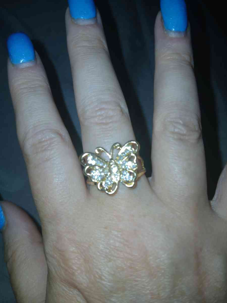 rings - Springfield, Pennsylvania - FleaMarketBay