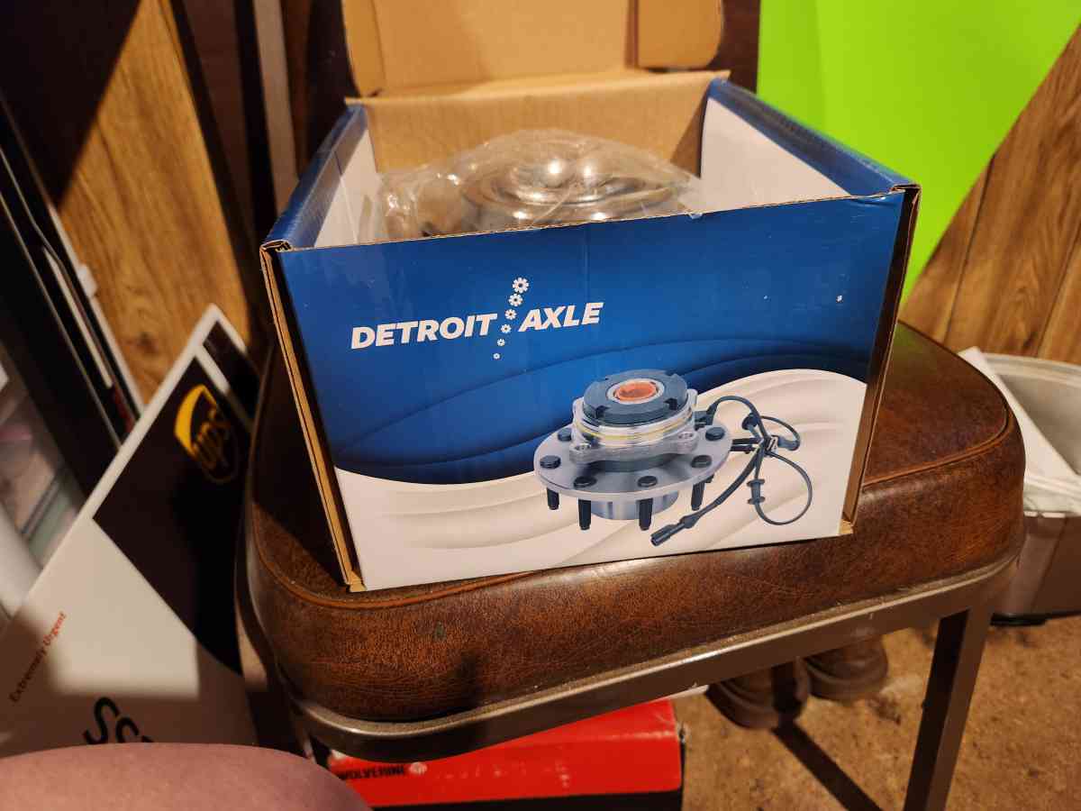 front end parts for 09 chevy silverado - Greenville, South Carolina - FleaMarketBay