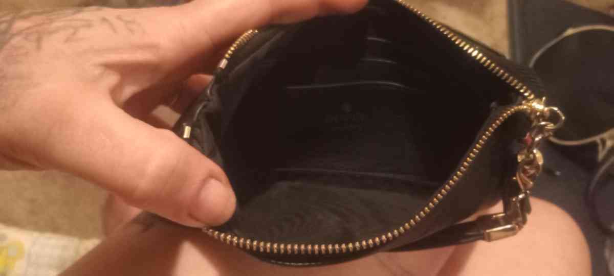 GUCCI Handbag - Harlem, Georgia - FleaMarketBay