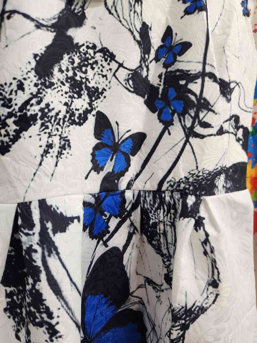 2 Short Flare Cocktail Dresses Womens Medium - Kenner, Louisiana - FleaMarketBay