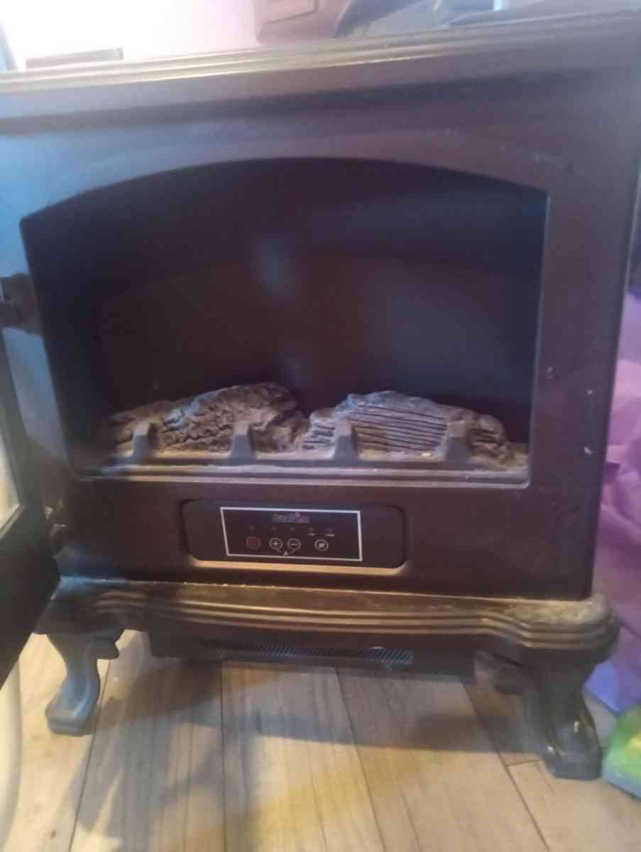 electric heater - Hop Bottom, Pennsylvania - FleaMarketBay