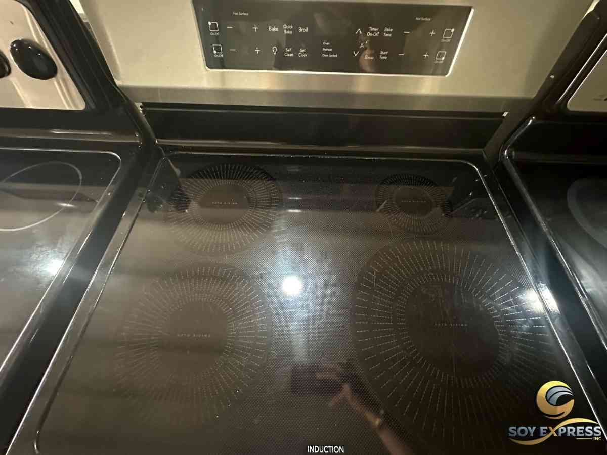 Frigidaire stove electric INDUCTION - Miami, Florida - FleaMarketBay
