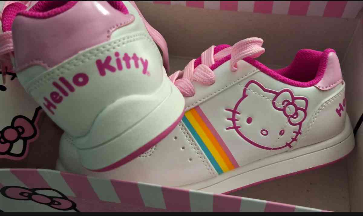 Hello Kitty Sneakers Size 1 - Spring Hill, Florida - FleaMarketBay