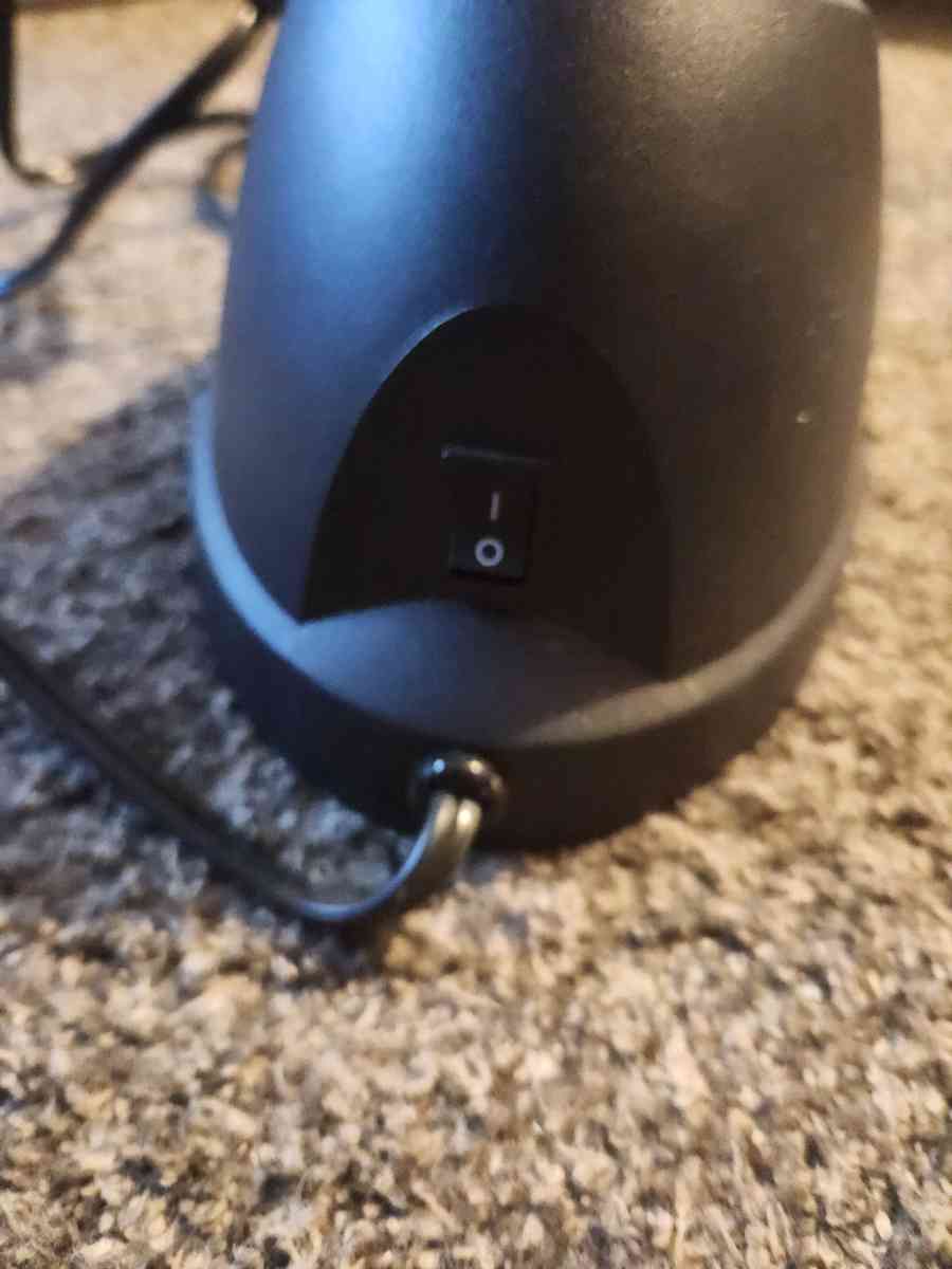 UV Heat duo lamp - Sunnyside, Washington - FleaMarketBay