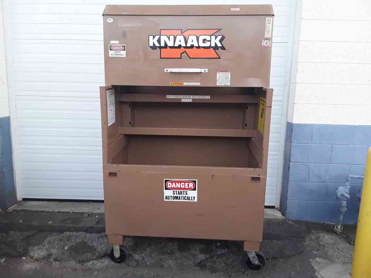 Nice HD Knaack Gang Box and HD Caster Wheels OEM Like New - Williamstown, New Jersey - FleaMarketBay