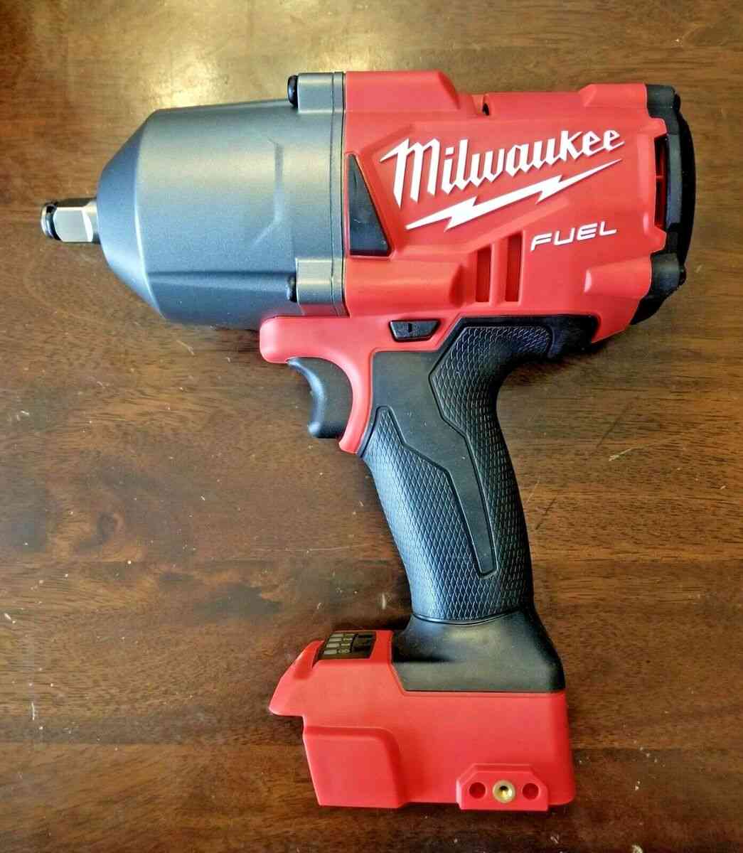 BRAND NEW MILWAUKEE impact - Roanoke, Virginia