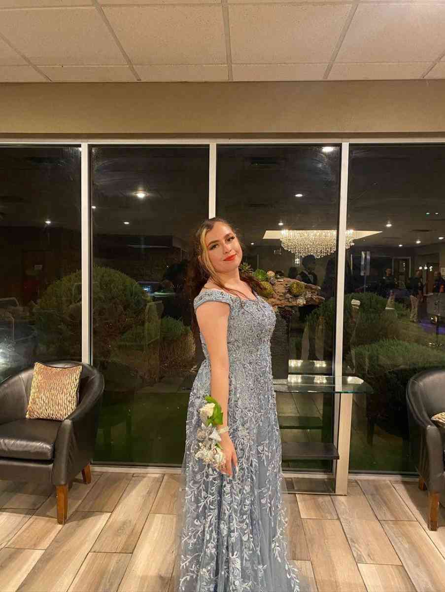 Dress - El Paso, Texas - FleaMarketBay