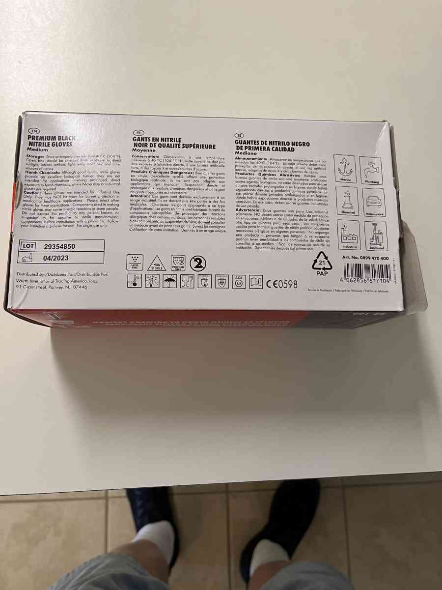 gloves - Orlando, Florida - FleaMarketBay