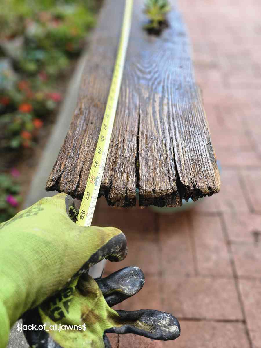 Reclaimed oak board bench 1839 - Abington, Pennsylvania - FleaMarketBay
