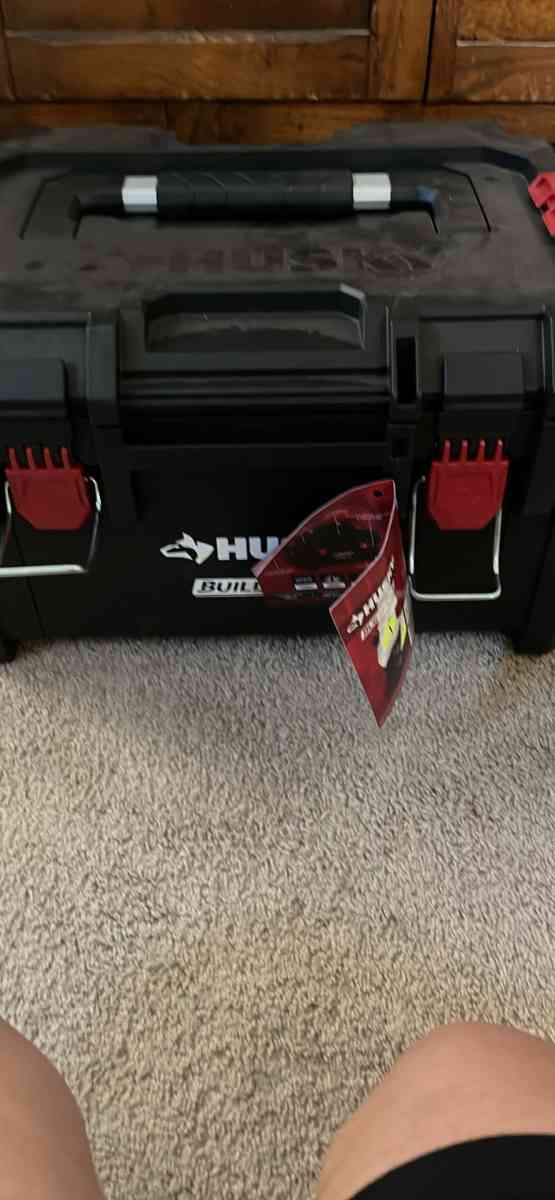 Large Husky Toolbox - Fresno, California - FleaMarketBay