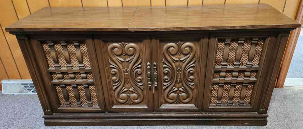 record cassette player - Greenville, South Carolina - FleaMarketBay