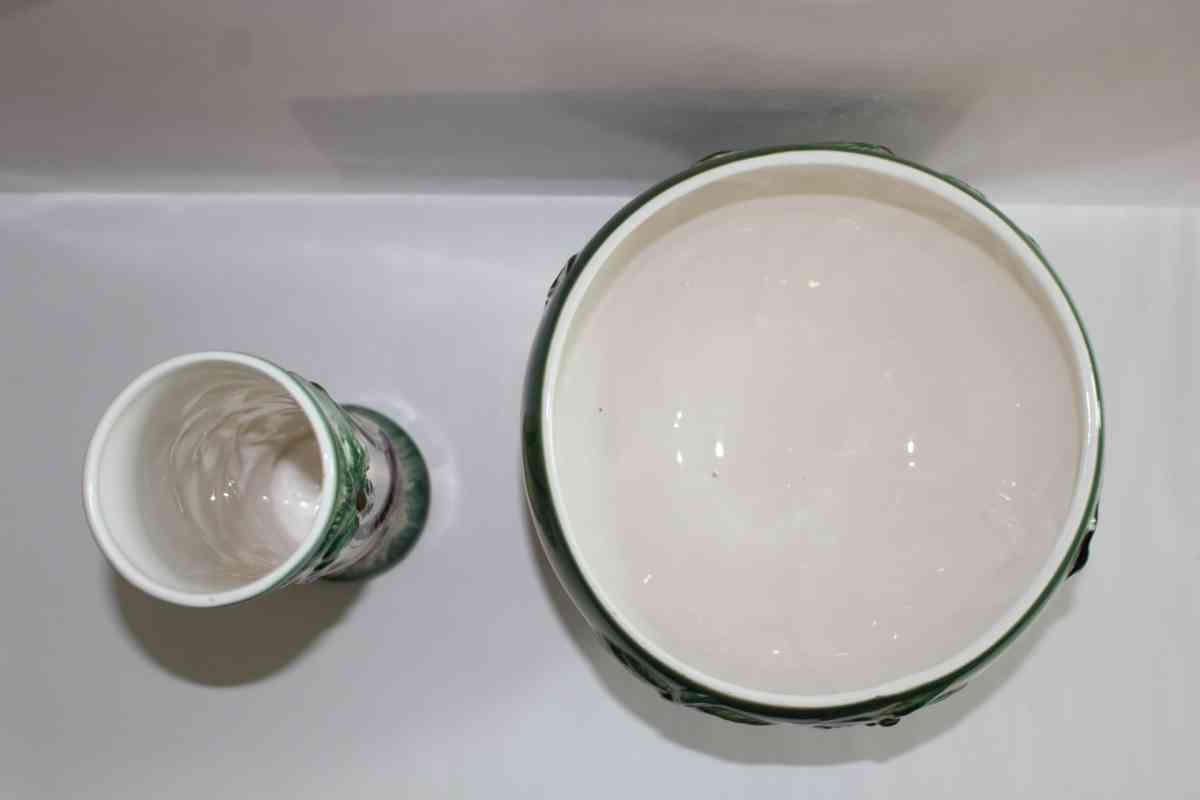 Two Vintage Sail With Harveys  Hula dancer Vase  Planter Pot - Fort Worth, Texas - FleaMarketBay