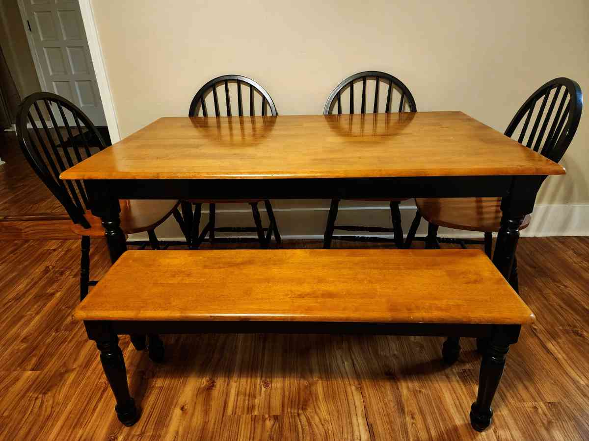 Dining Table set for 6 - Orange Park, Florida - FleaMarketBay