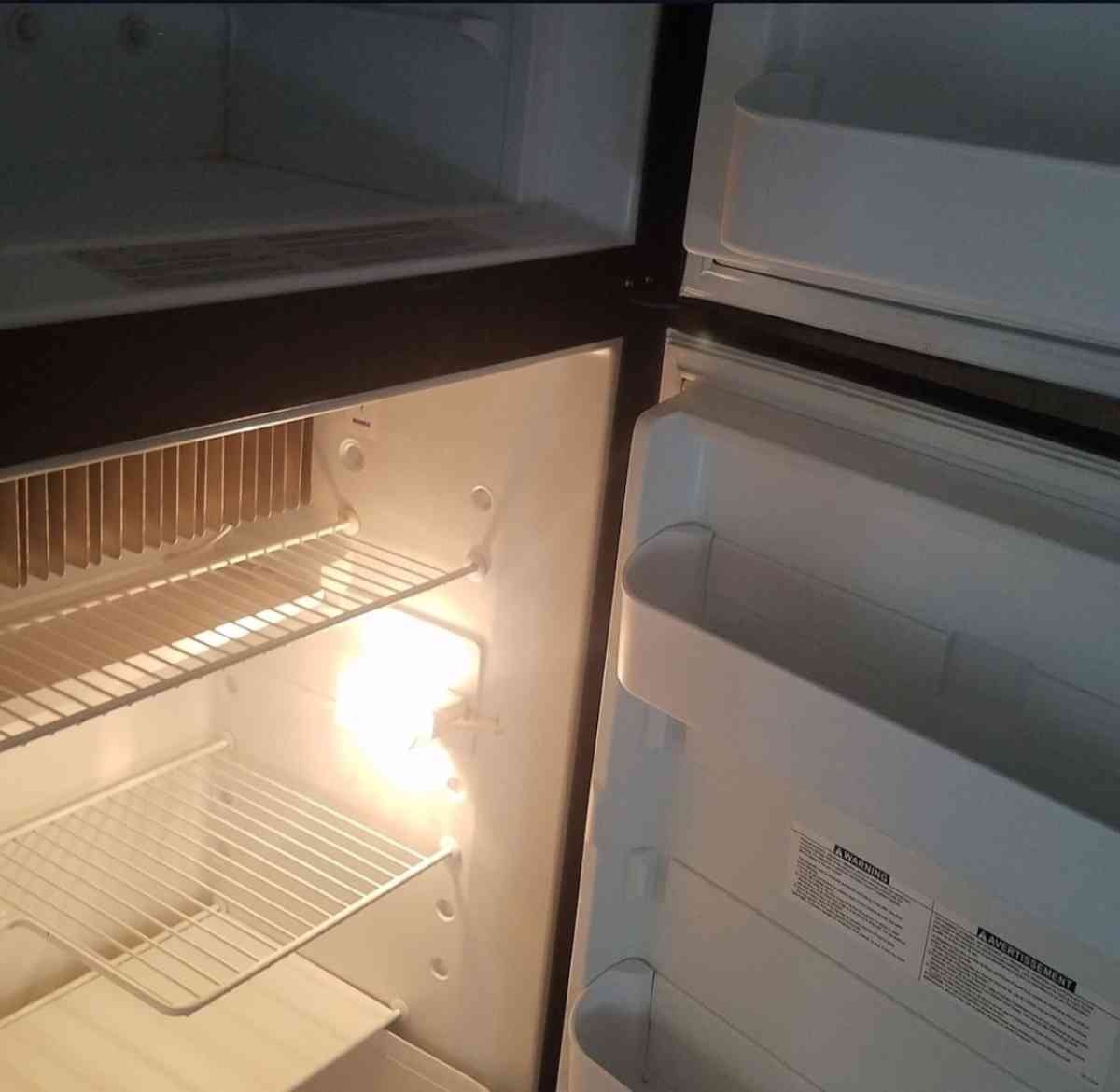 Camper near Mercedes Benz Stadium - Atlanta, Georgia - FleaMarketBay