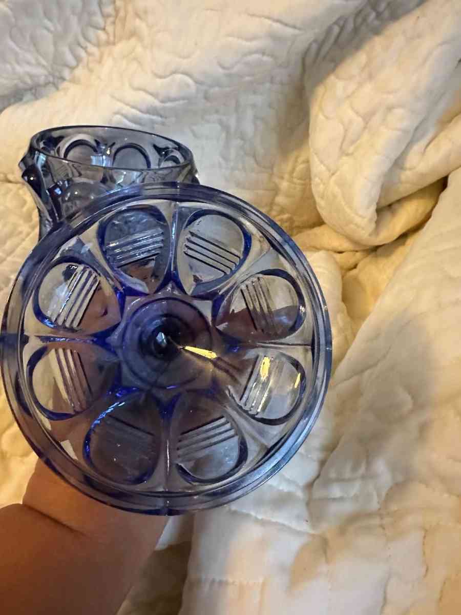 Rare blue Fenton glass trinket dish - Scott Depot, West Virginia - FleaMarketBay