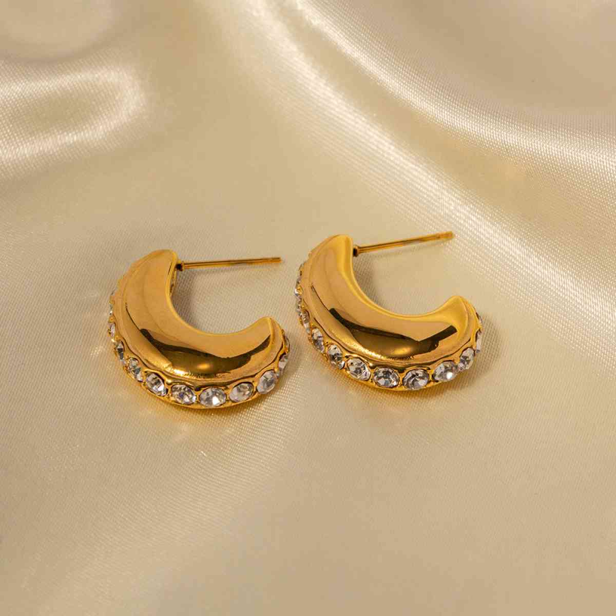 18K  gold fashion earrings - Vancouver, Washington - FleaMarketBay