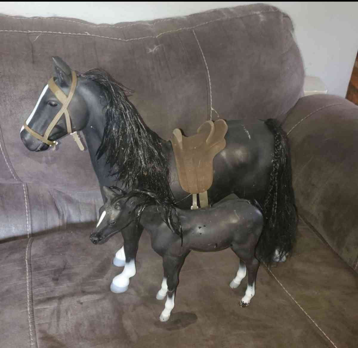 Big horse and foul - Arvada, Colorado - FleaMarketBay