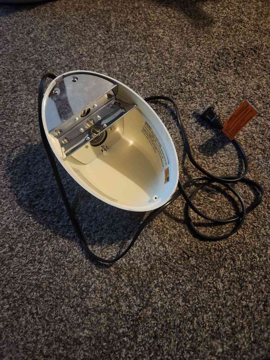 UV Heat duo lamp - Sunnyside, Washington