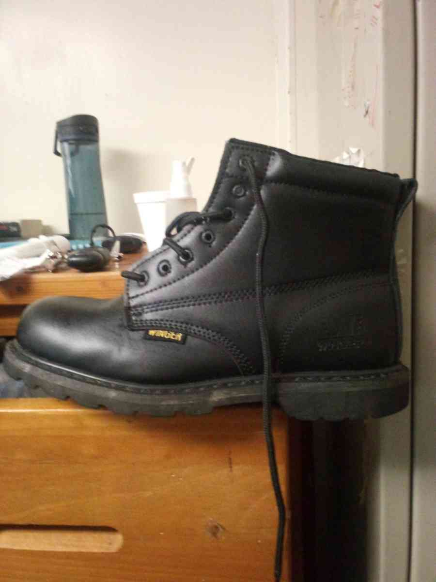 black steel toe winger boots - Philadelphia, Pennsylvania - FleaMarketBay