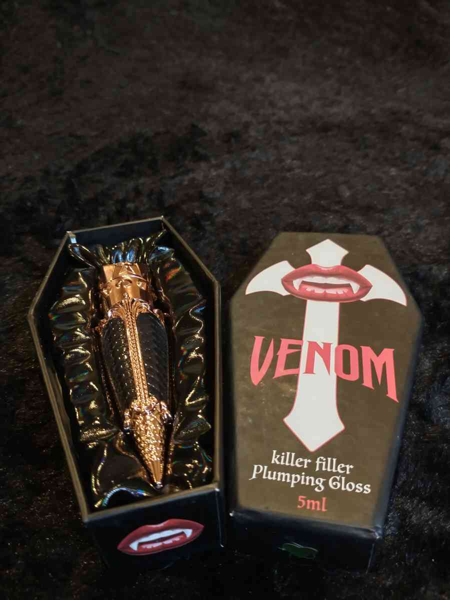 MAKEUP PALETTE BUNDLE - Grizzly Flats, California - FleaMarketBay