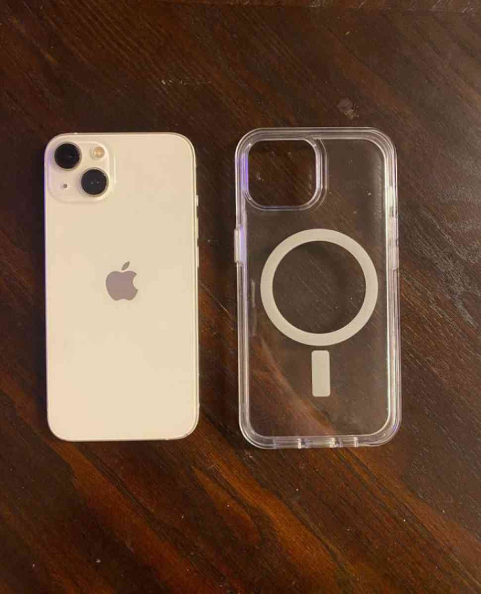 I phone 13 4GB RAM  128GB Starlight Unlocked - Adams, New York - FleaMarketBay