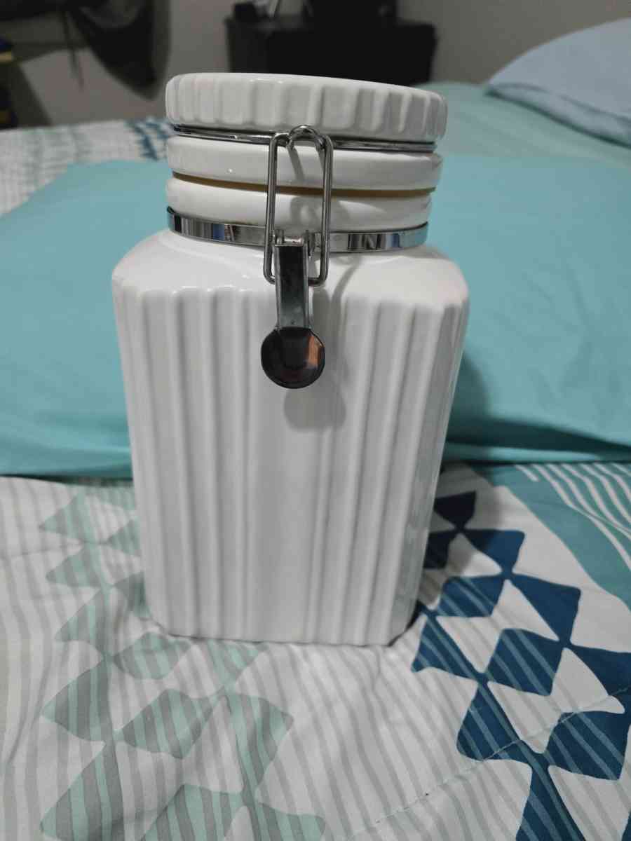 Vintage Gabbay Canister - Saint Louis, Missouri - FleaMarketBay