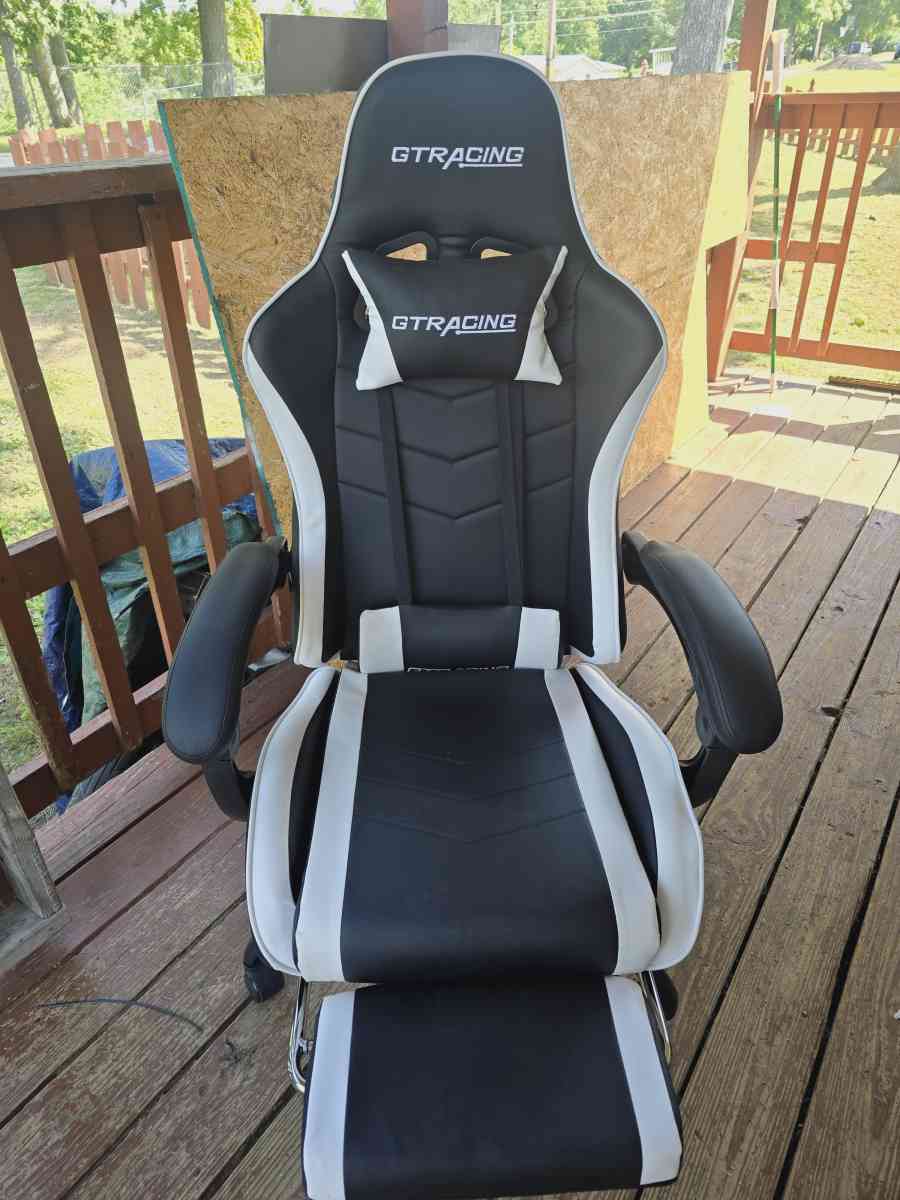 GTRACING GAMER CHAIR - House Springs, Missouri - FleaMarketBay