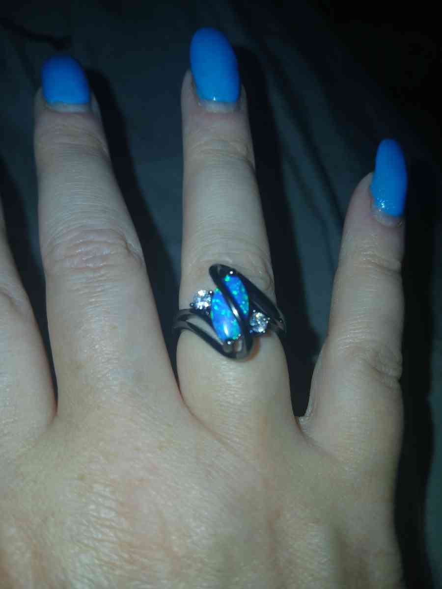 rings - Springfield, Pennsylvania - FleaMarketBay