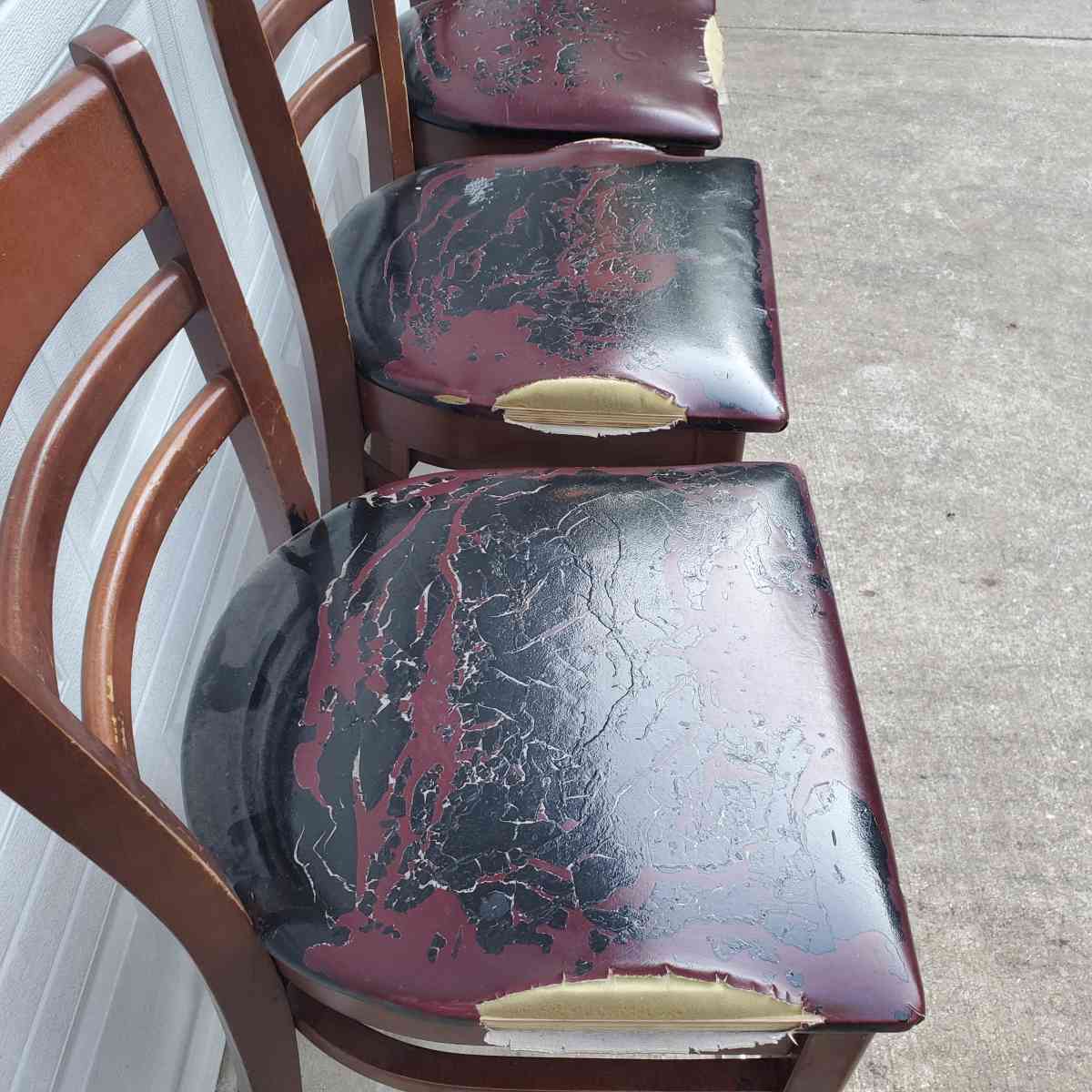 4 Bar Height Wooden Chairs  Cushions Are Rough  RRR Furnitu - Rock Island, Tennessee - FleaMarketBay
