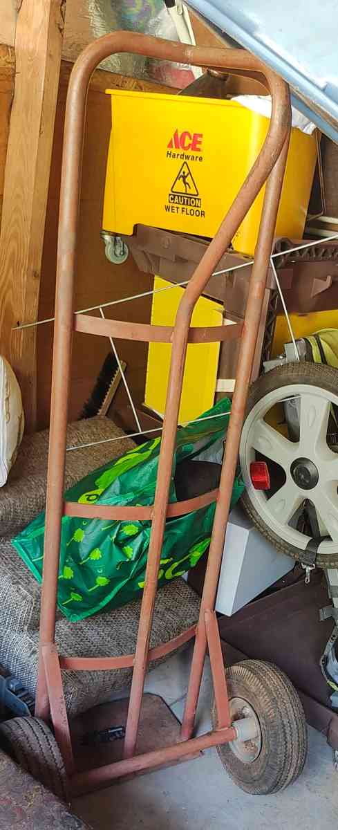 toolboxes leafblowers ect - Williamston, South Carolina - FleaMarketBay