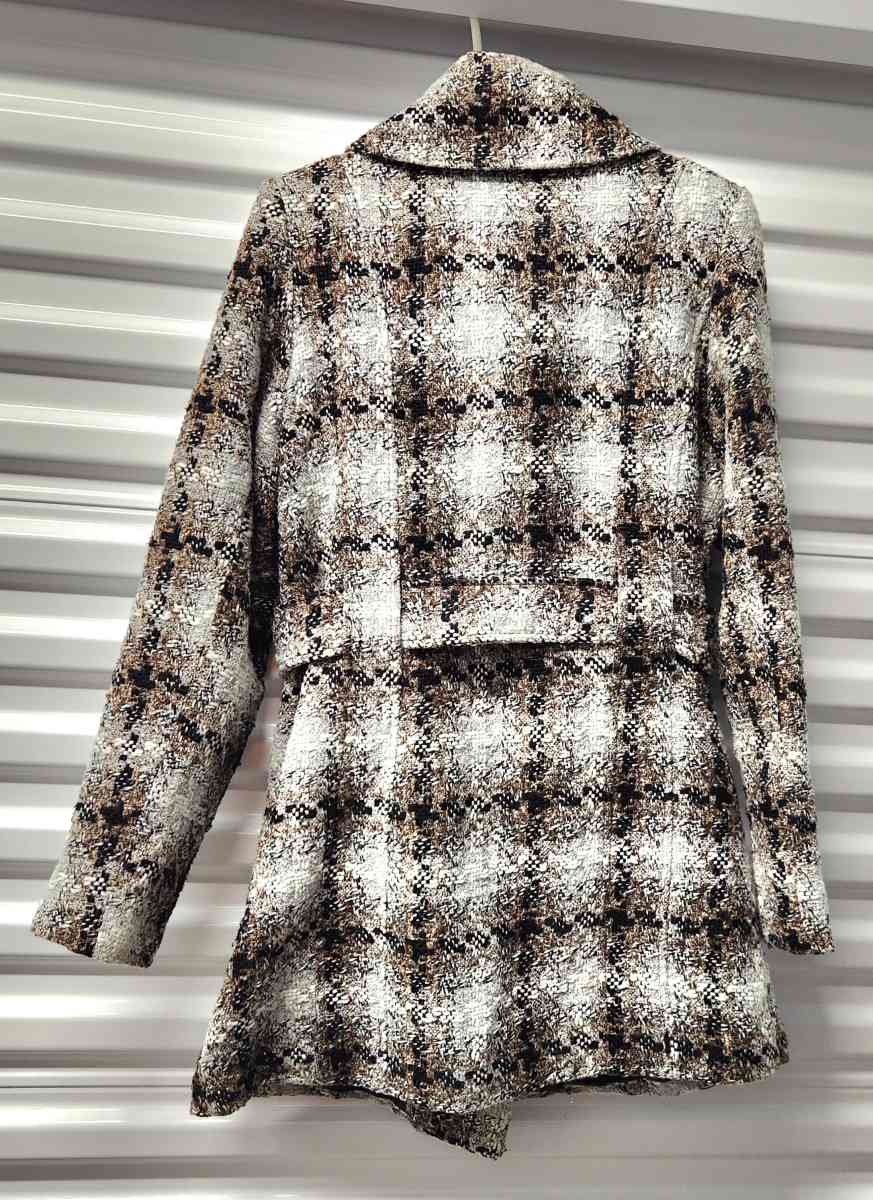 Pura Vida Brown and Grey with Gold Tinseling Plaid Peacoat - Kenner, Louisiana - FleaMarketBay