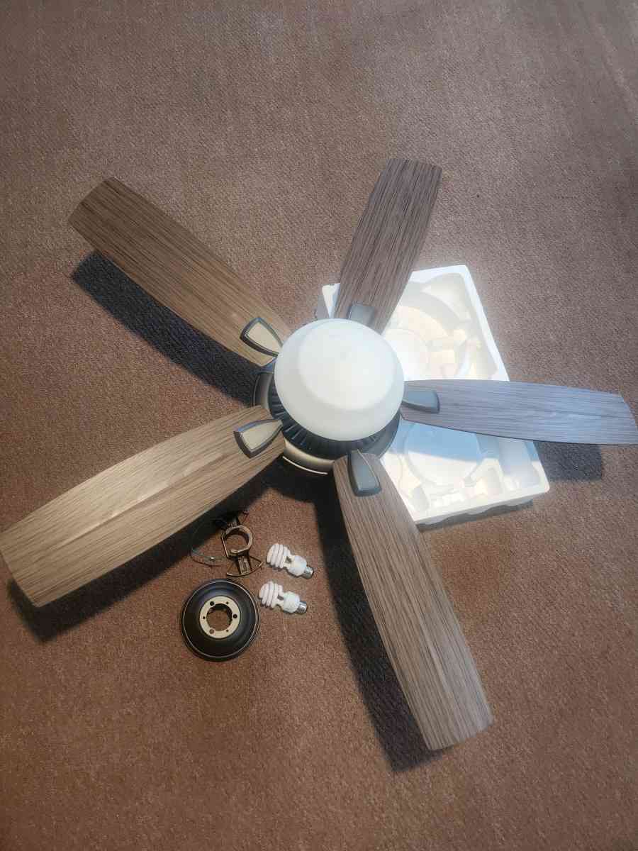 Hampton Bay Ceiling Fan