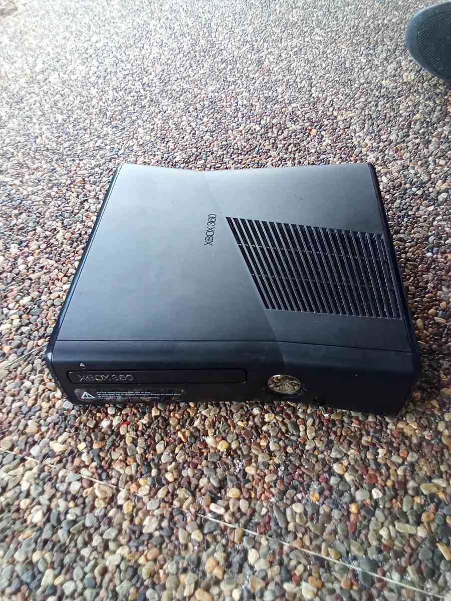 Xbox 360 - Agency, Missouri - FleaMarketBay