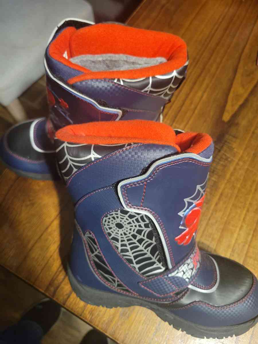 SpiderMan boy size 13 boots - Saint Petersburg, Florida - FleaMarketBay