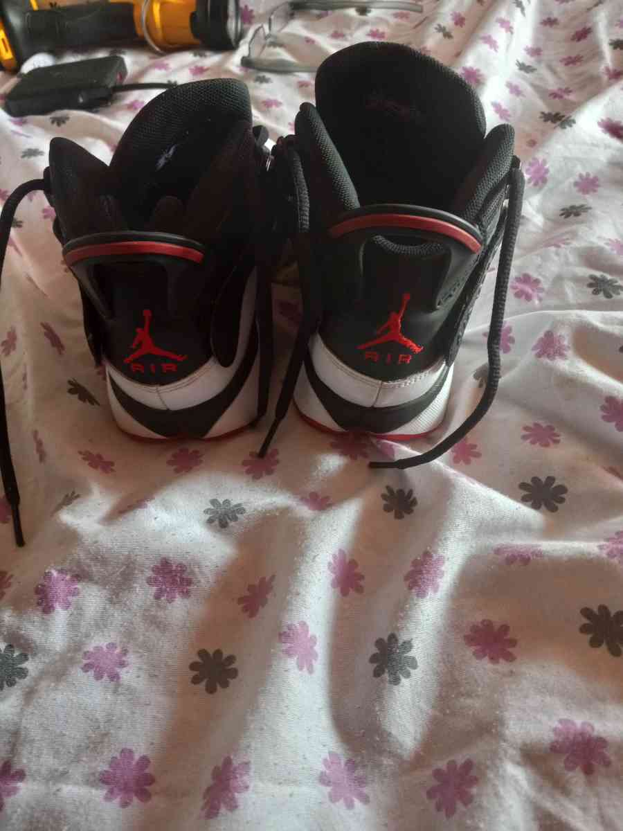 Jordans 6  Rings Youth - Fontana, California - FleaMarketBay