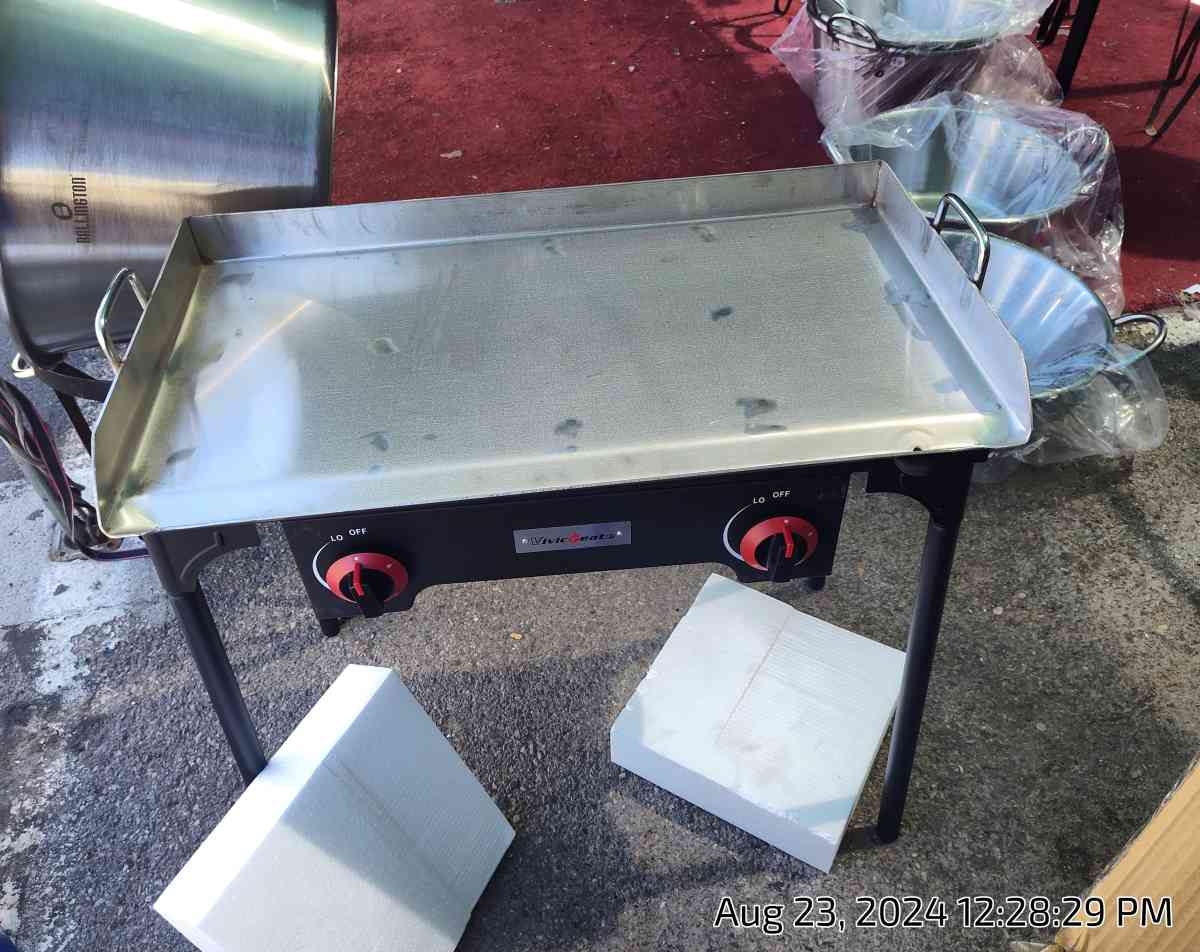 flattop with 2 burners new - Las Vegas, Nevada