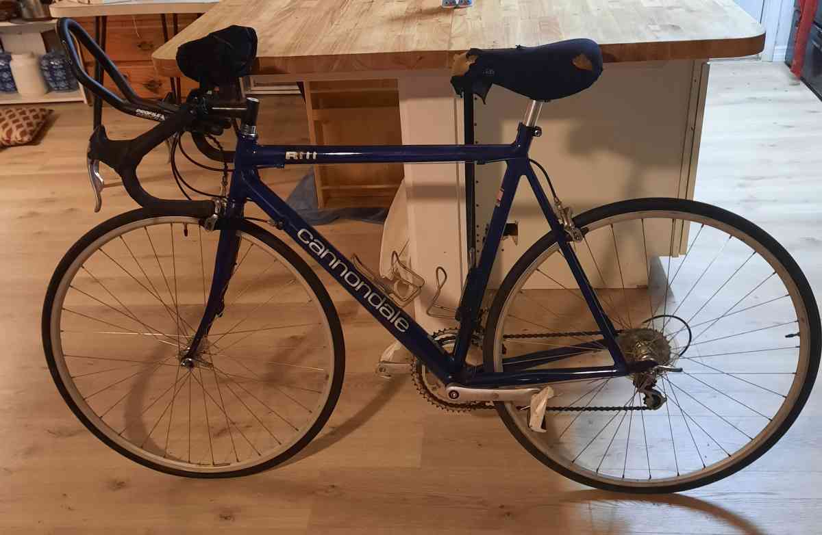 Vintage 1993 Cannondale R600 Bicycle - Saint Augustine, Florida - FleaMarketBay