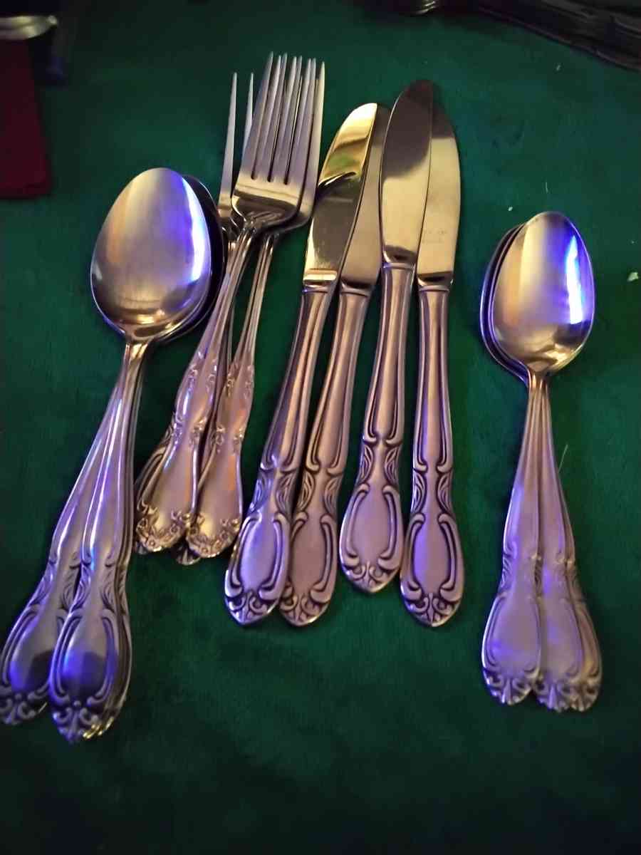 flatware - Palm Springs, California - FleaMarketBay
