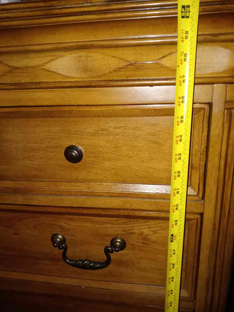 height 5 ft tall left to right 3 ft - Henderson, Nevada