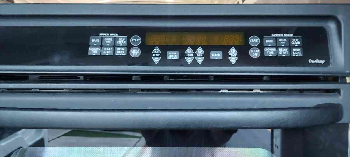 lgGE 30 BuiltIn Double Wall Oven And Over The Range - Pembroke Pines, Florida - FleaMarketBay