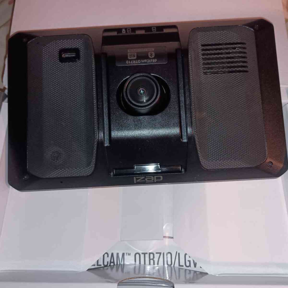 Garmin Dezlcam OTR710 - Nehawka, Nebraska - FleaMarketBay