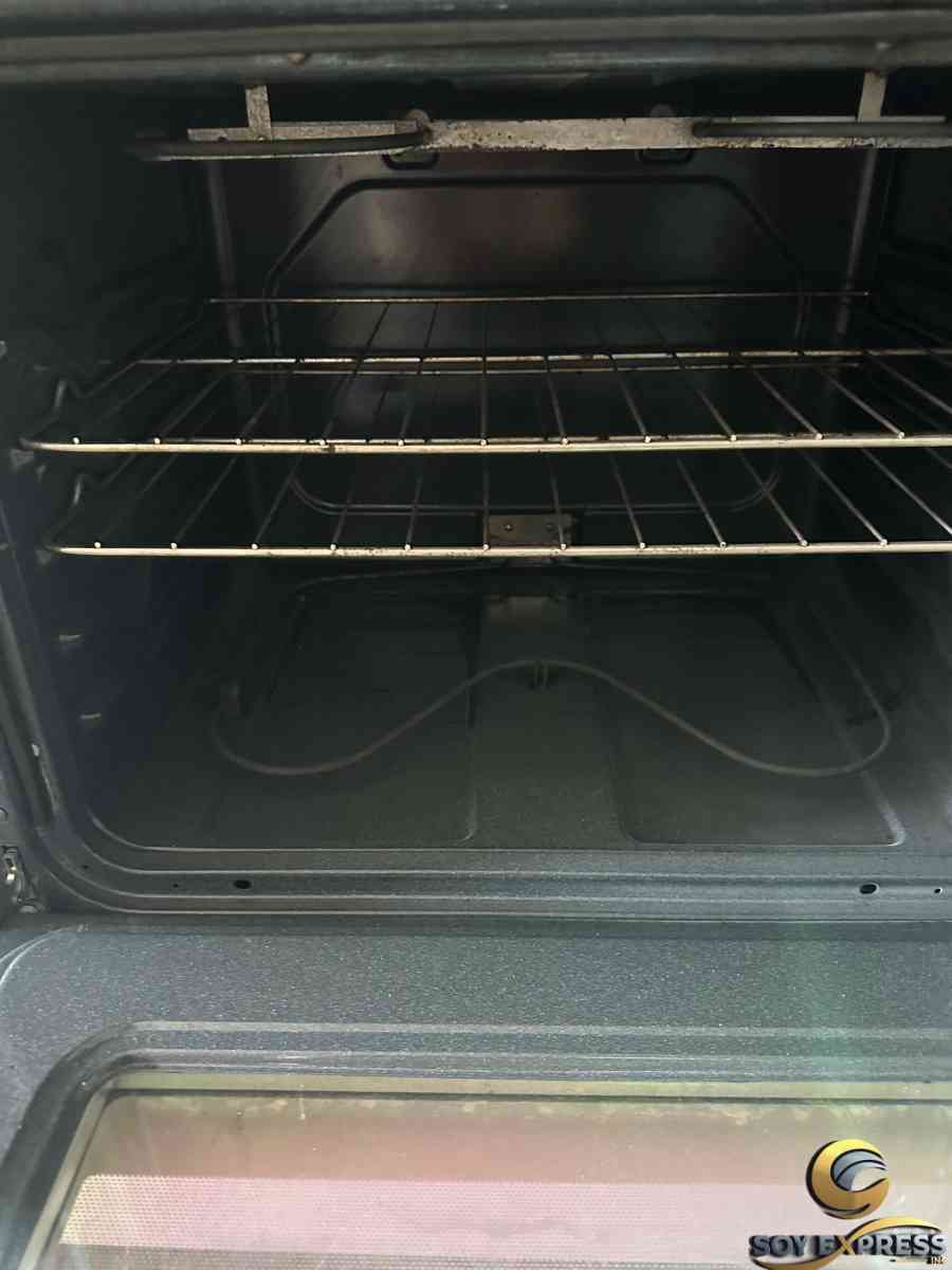 Whirlpool stove electric - Miami, Florida - FleaMarketBay
