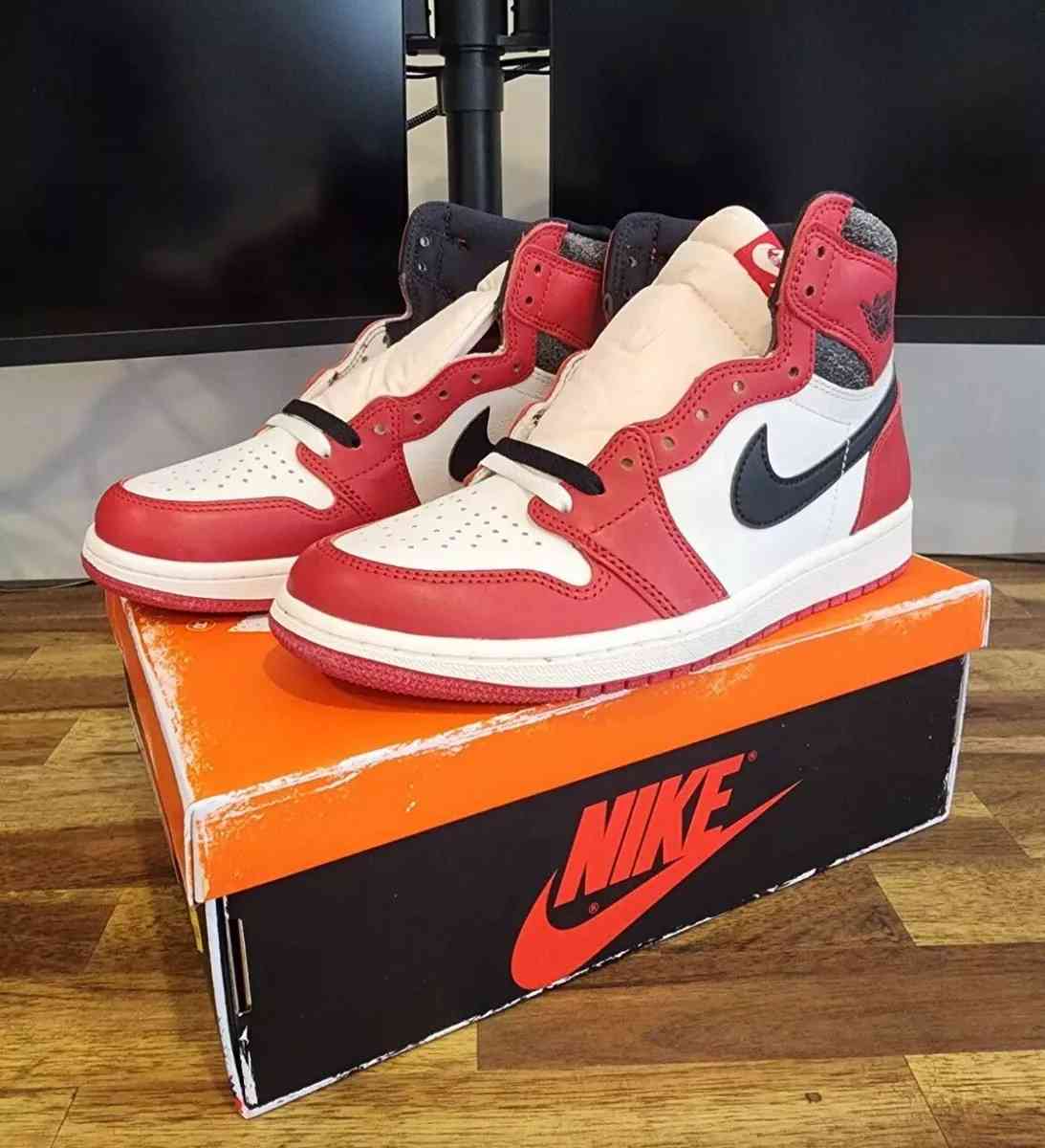 Jordan 1s Lost and Found all sizes - Lawrenceville, Georgia - FleaMarketBay