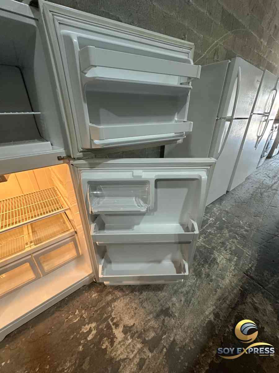 Haier refrigerator top and bottom 28W - Miami, Florida - FleaMarketBay