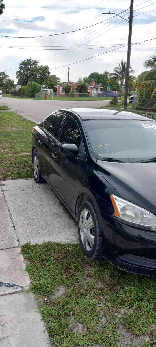 NISSAN 2015 - West Palm Beach, Florida - FleaMarketBay