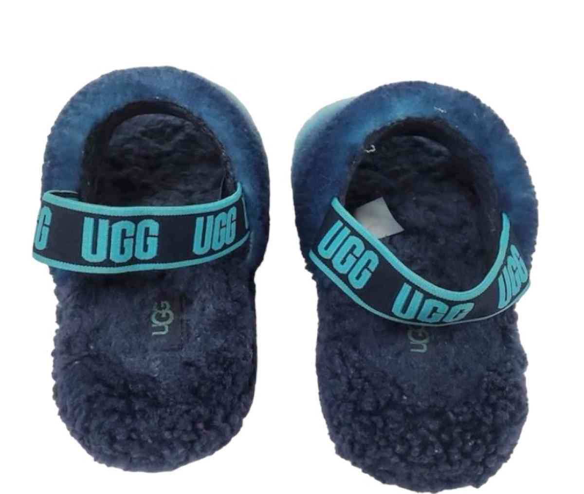 UGG NIB Fluff Yeah Slide Gradient 60 Youth Size 4 Fits US Wo - Chicago Heights, Illinois - FleaMarketBay