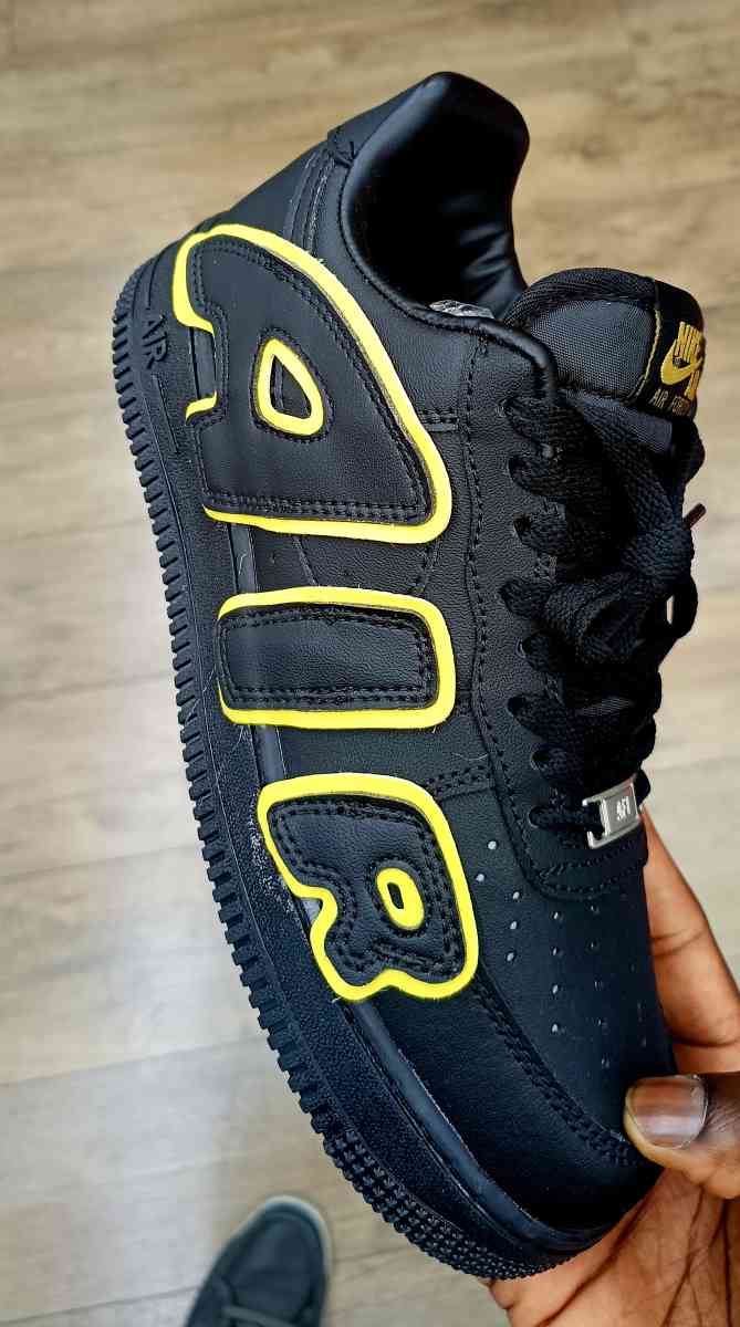 Shoes - Jonesboro, Georgia - FleaMarketBay