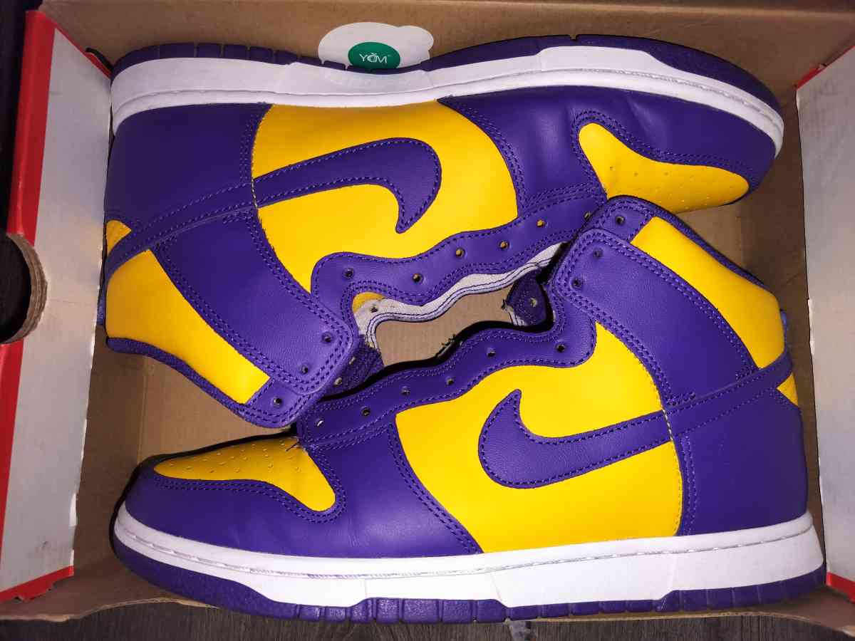 Nike Dunk High LAKERS - Jersey City, New Jersey